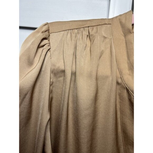 Banana Republic Volume Sleeve Satin Split Neck Blouse Size Large Afternoon Latte - Picture 4 of 11